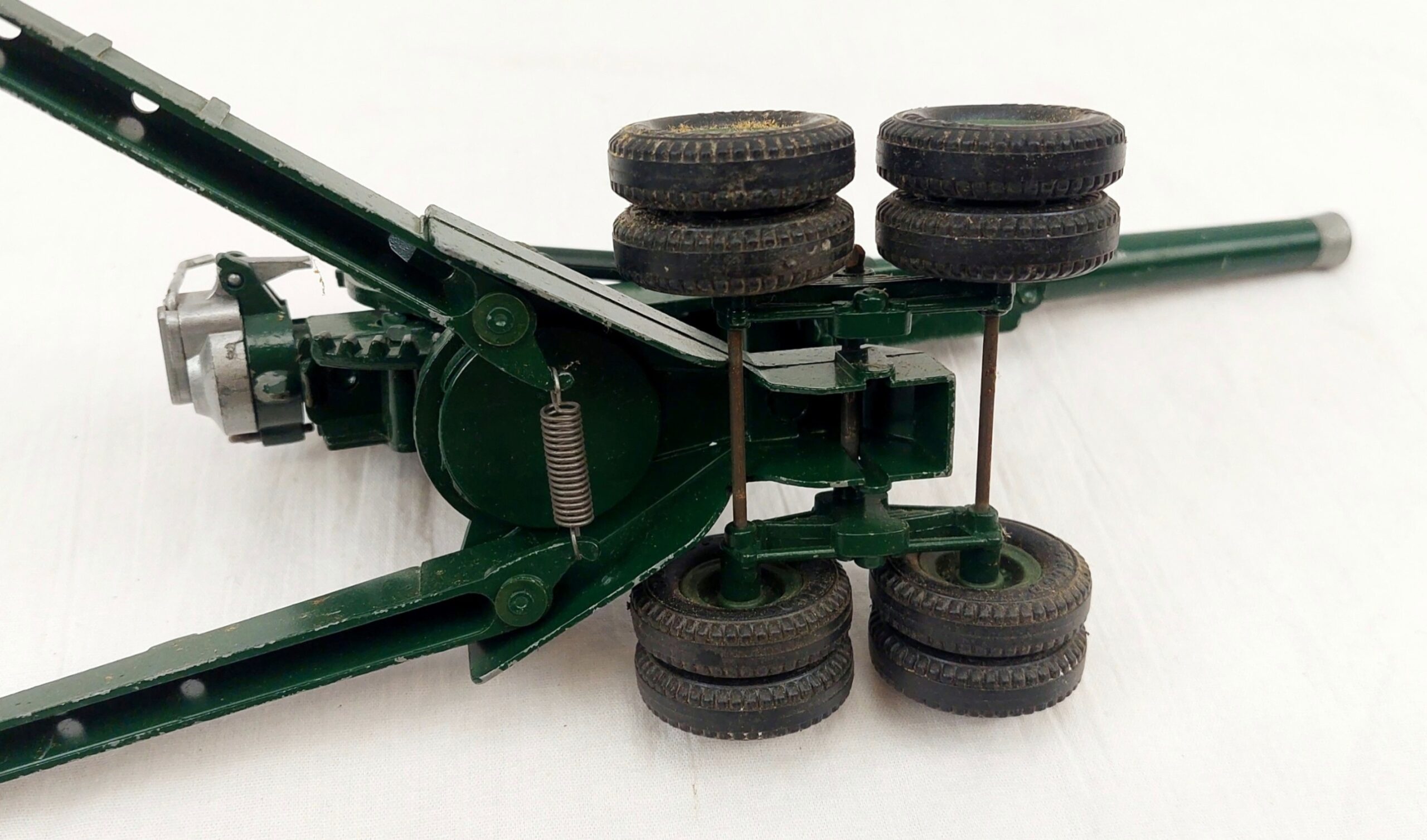 Crescent Toys 105mm Long Tom Artillery Gun - Image 3