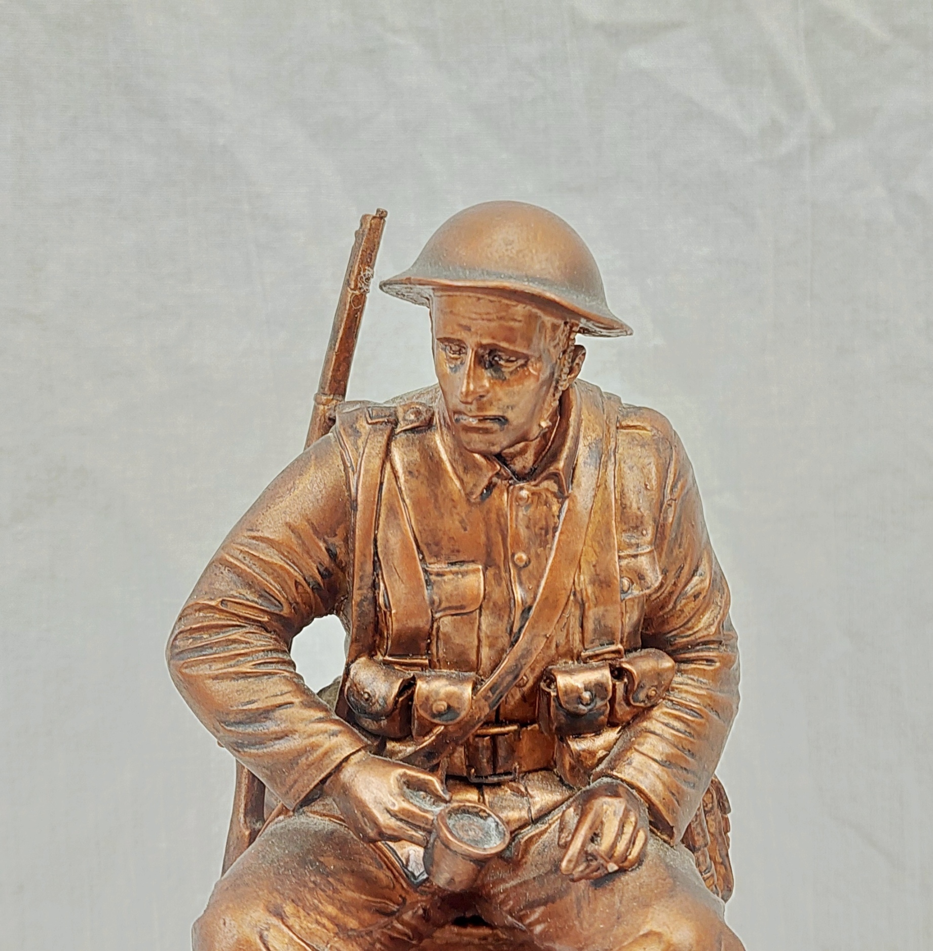 Danebury Mint WW1 Centenary Bronzed Resin Figurine - Image 4