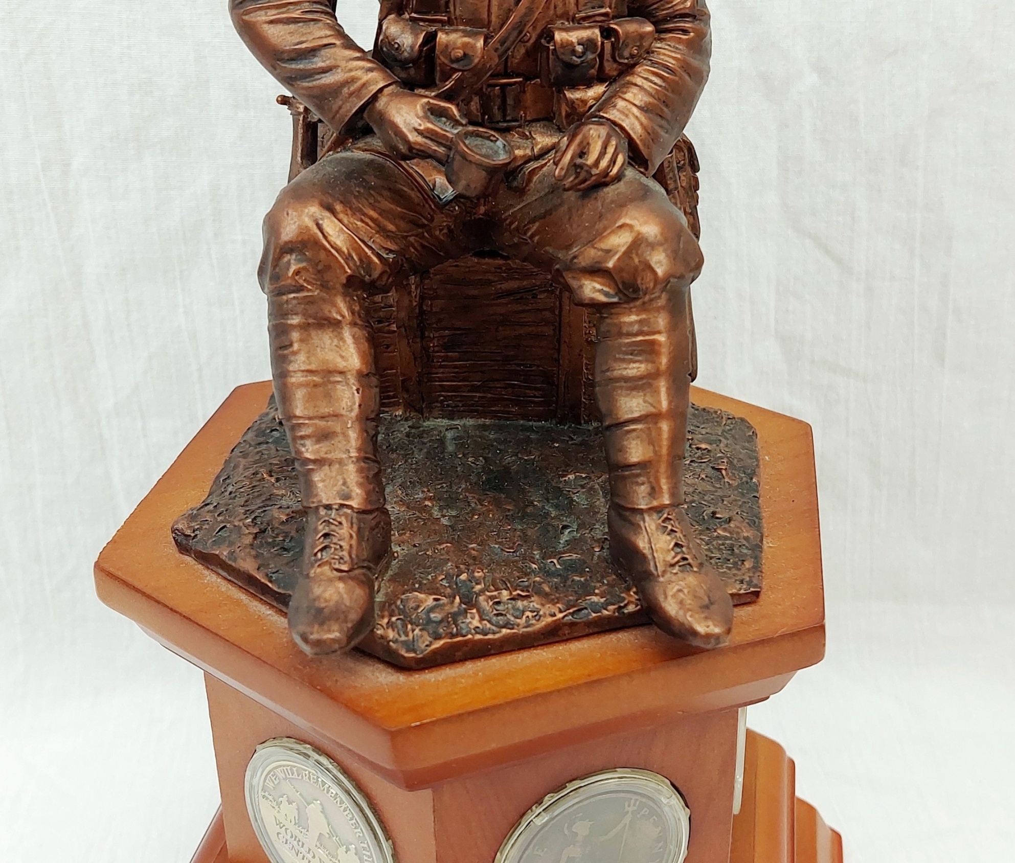 Danebury Mint WW1 Centenary Bronzed Resin Figurine - Image 6