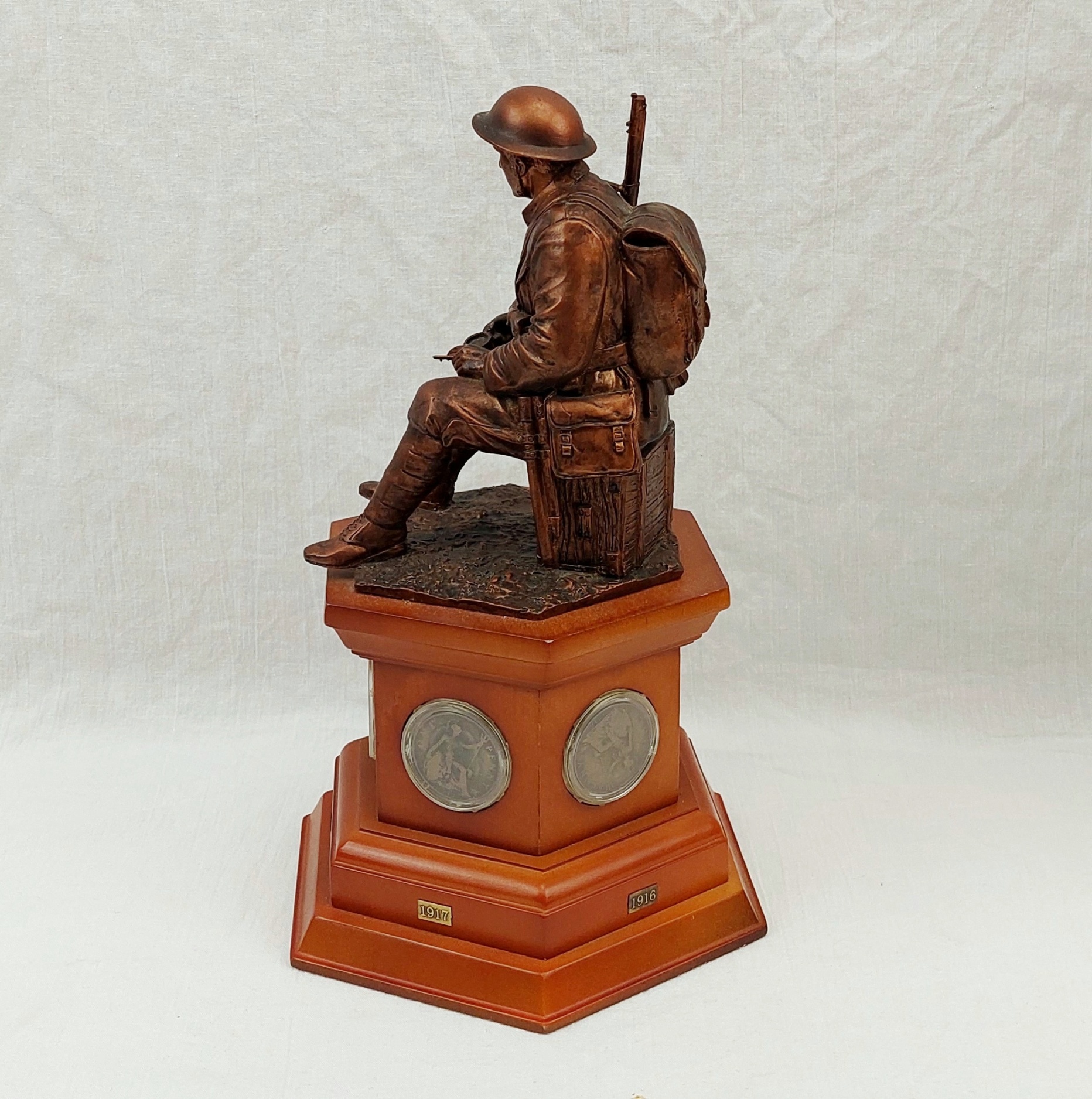 Danebury Mint WW1 Centenary Bronzed Resin Figurine - Image 2