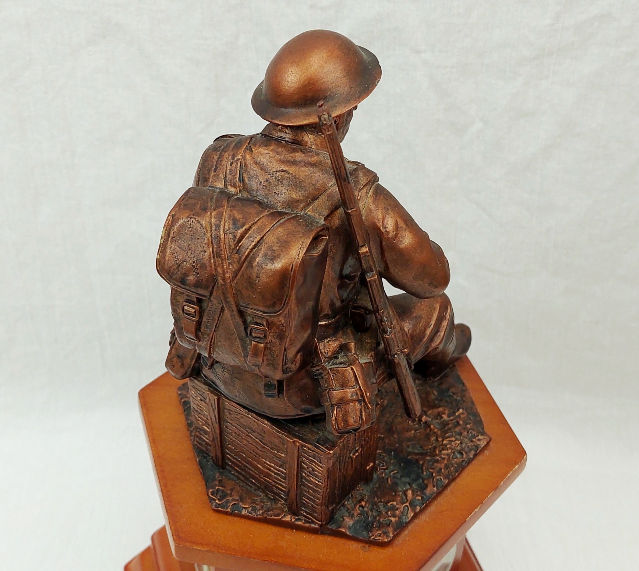 Danebury Mint WW1 Centenary Bronzed Resin Figurine - Image 5
