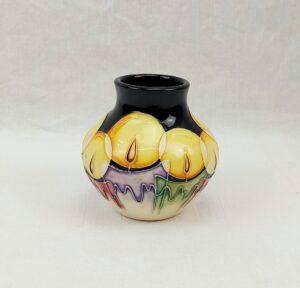 Moorcroft Christmas Candlelight Small Vase