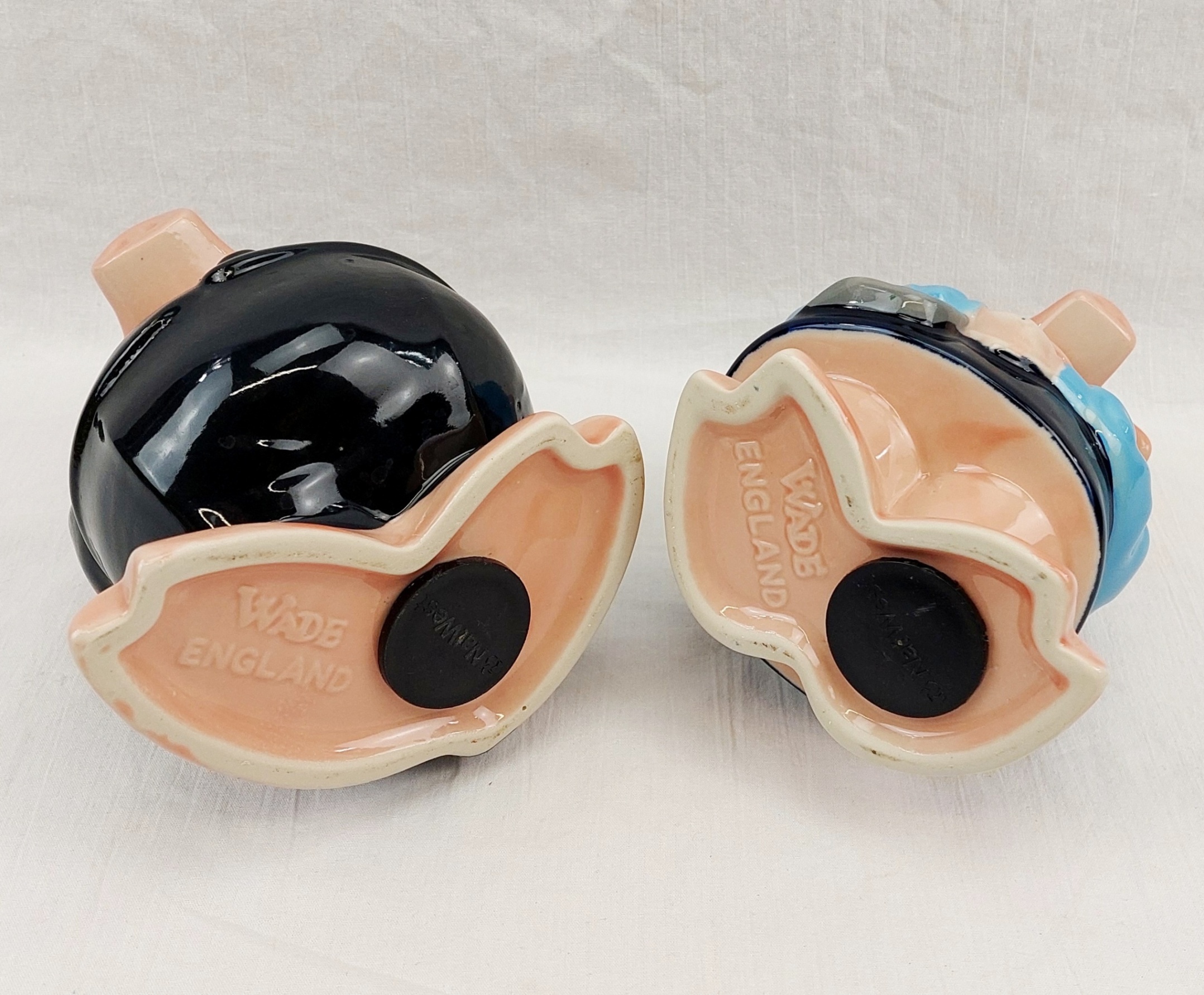 Set OF 5 Wade NatWest Bank Pigs With Stoppers - Image 4