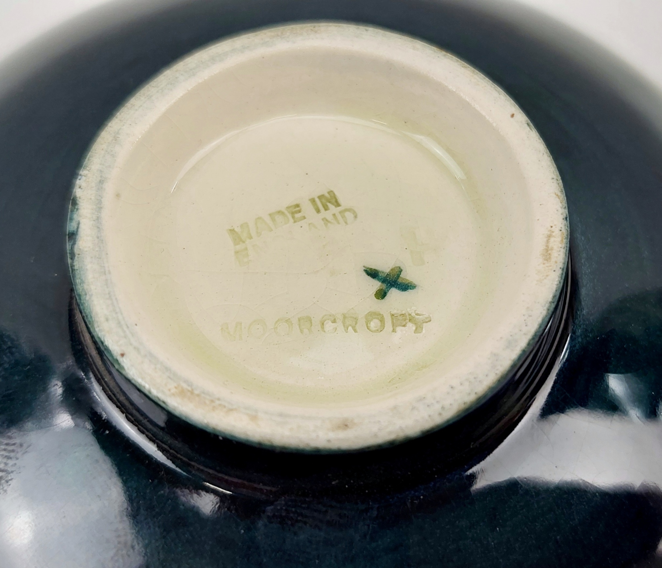Small Moorcroft Magnolia Pattern Footed Bowl - Image 8
