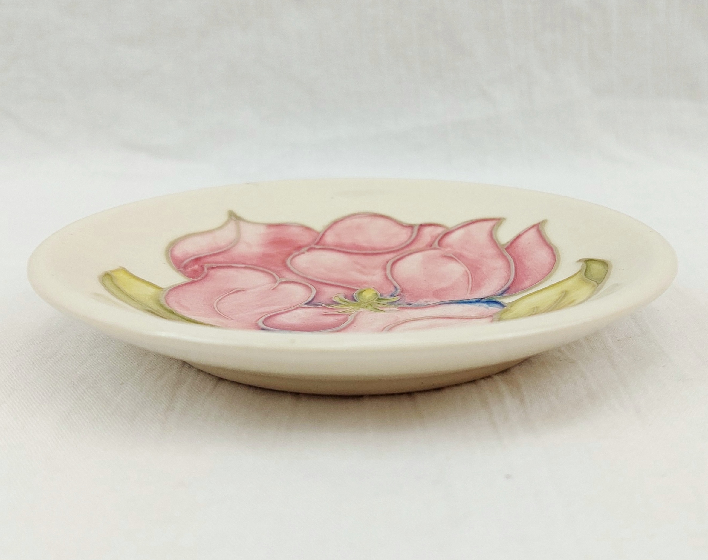Small Moorcroft Magnolia Pattern Pin Dish - Image 2