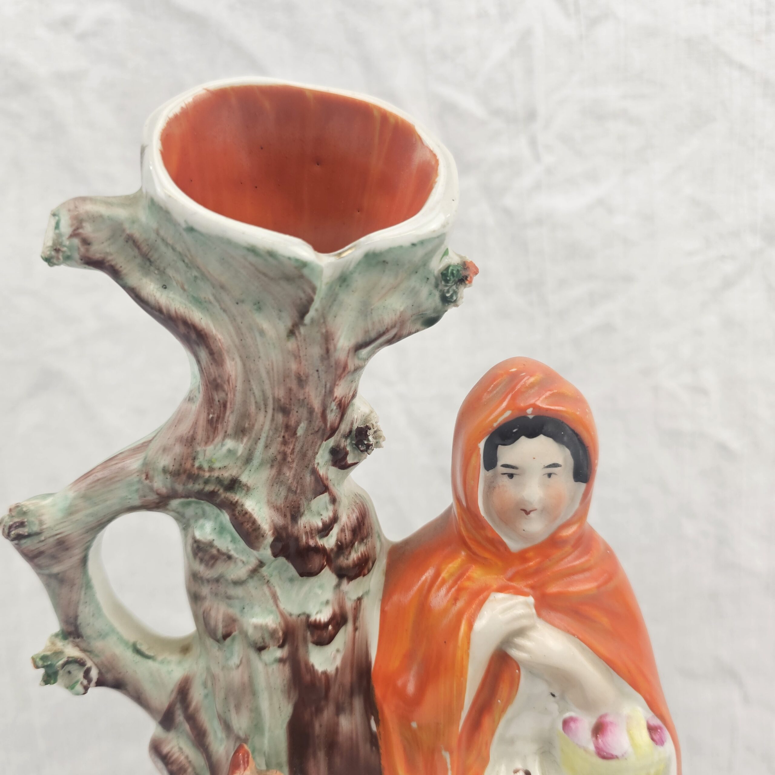 Victorian Staffordshire Spill Vase Figural Group of Little Red Riding Hood and the Wolf, c.1850–1865 - Image 2
