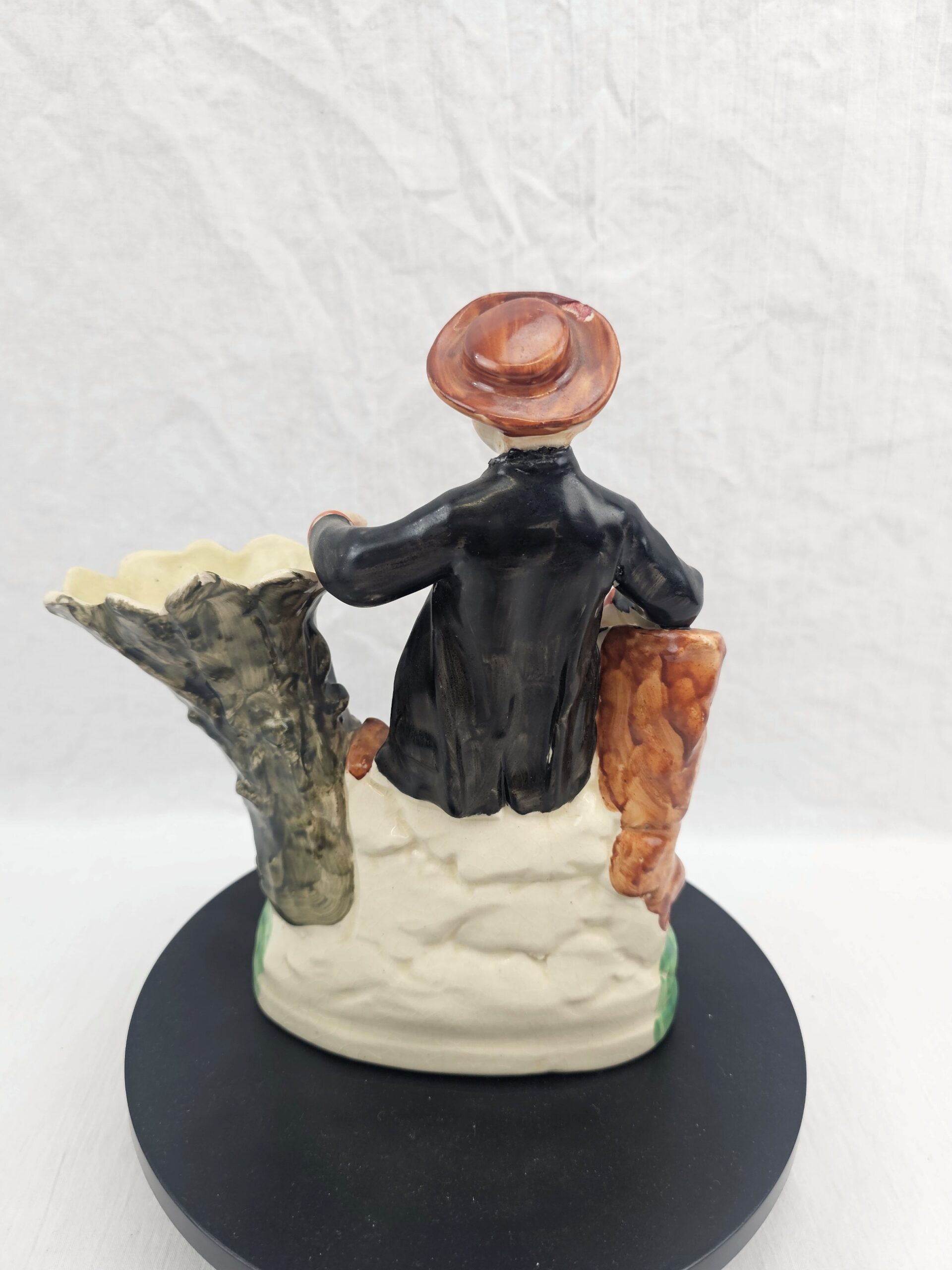 Victorian Staffordshire Earthenware Figural Spill Vase, Seated Youth in Pastoral Costume with Rake, circa 1850–1875 - Image 4