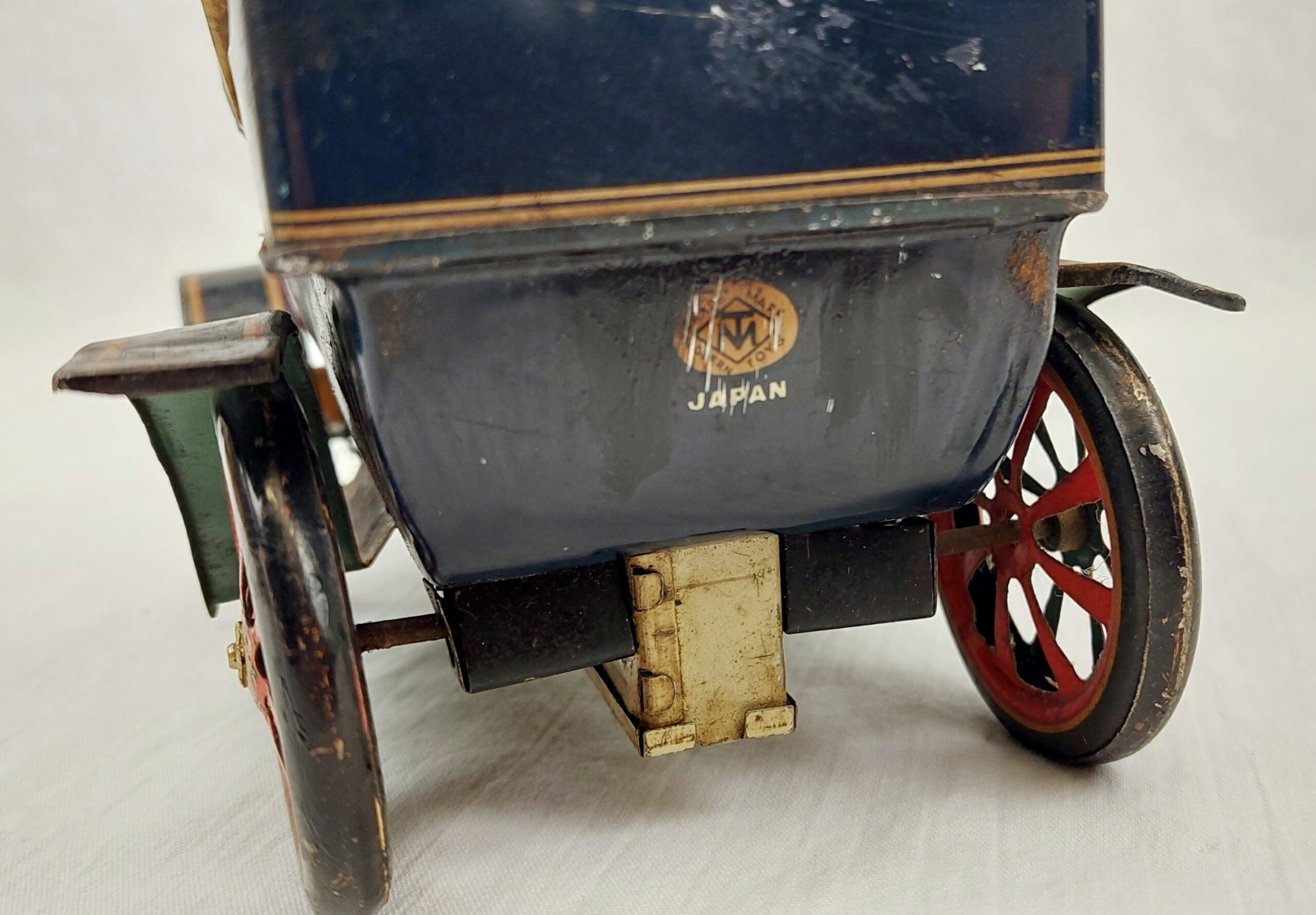 Vintage Schuco Tinplate Clockwork Car - Image 12