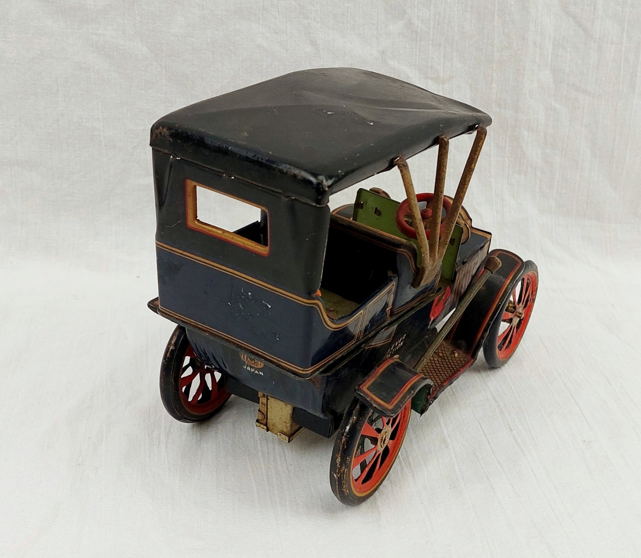 Vintage Schuco Tinplate Clockwork Car - Image 4