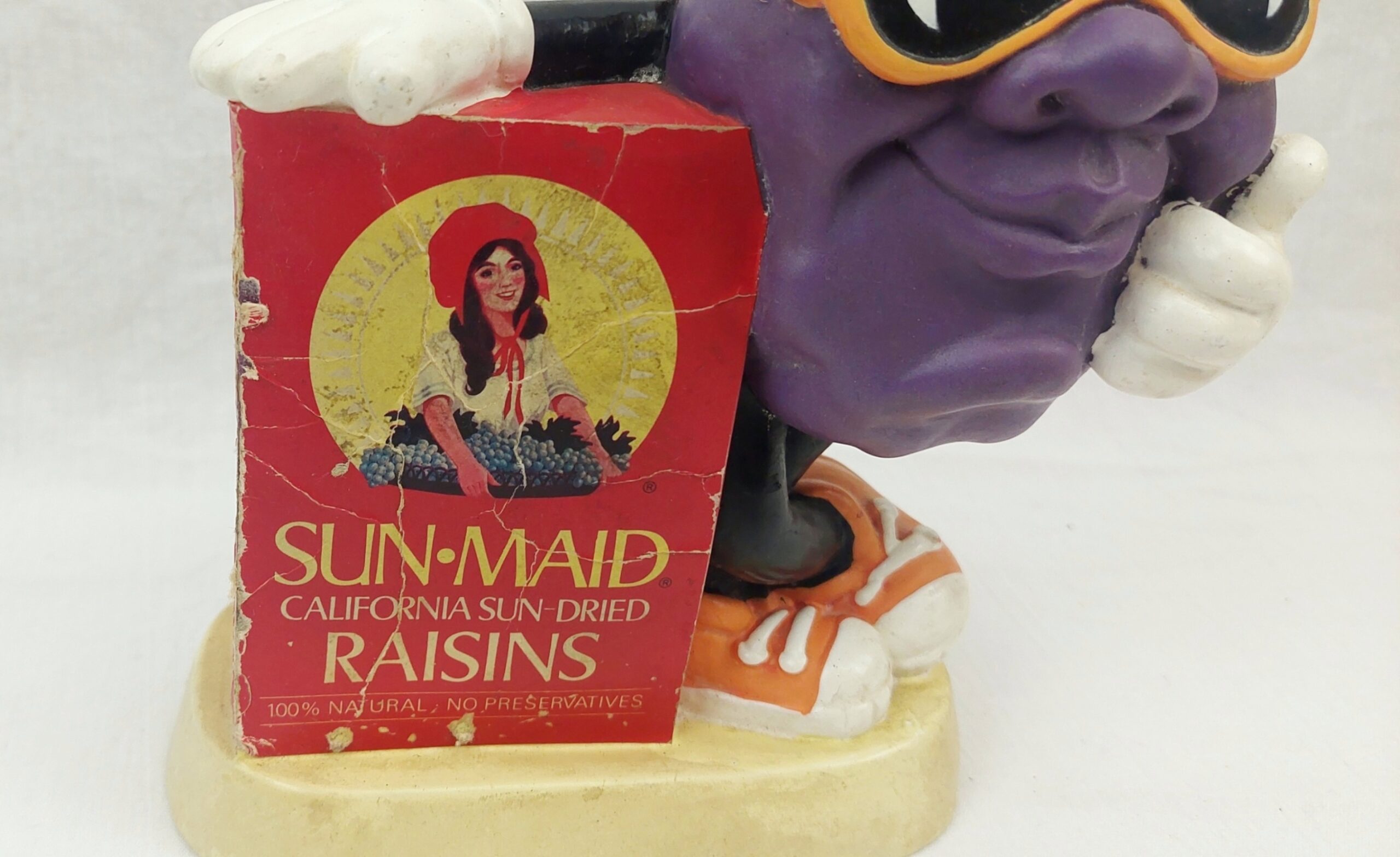 Vintage Sun-Maid Raisins Plastic Money Box - Image 7
